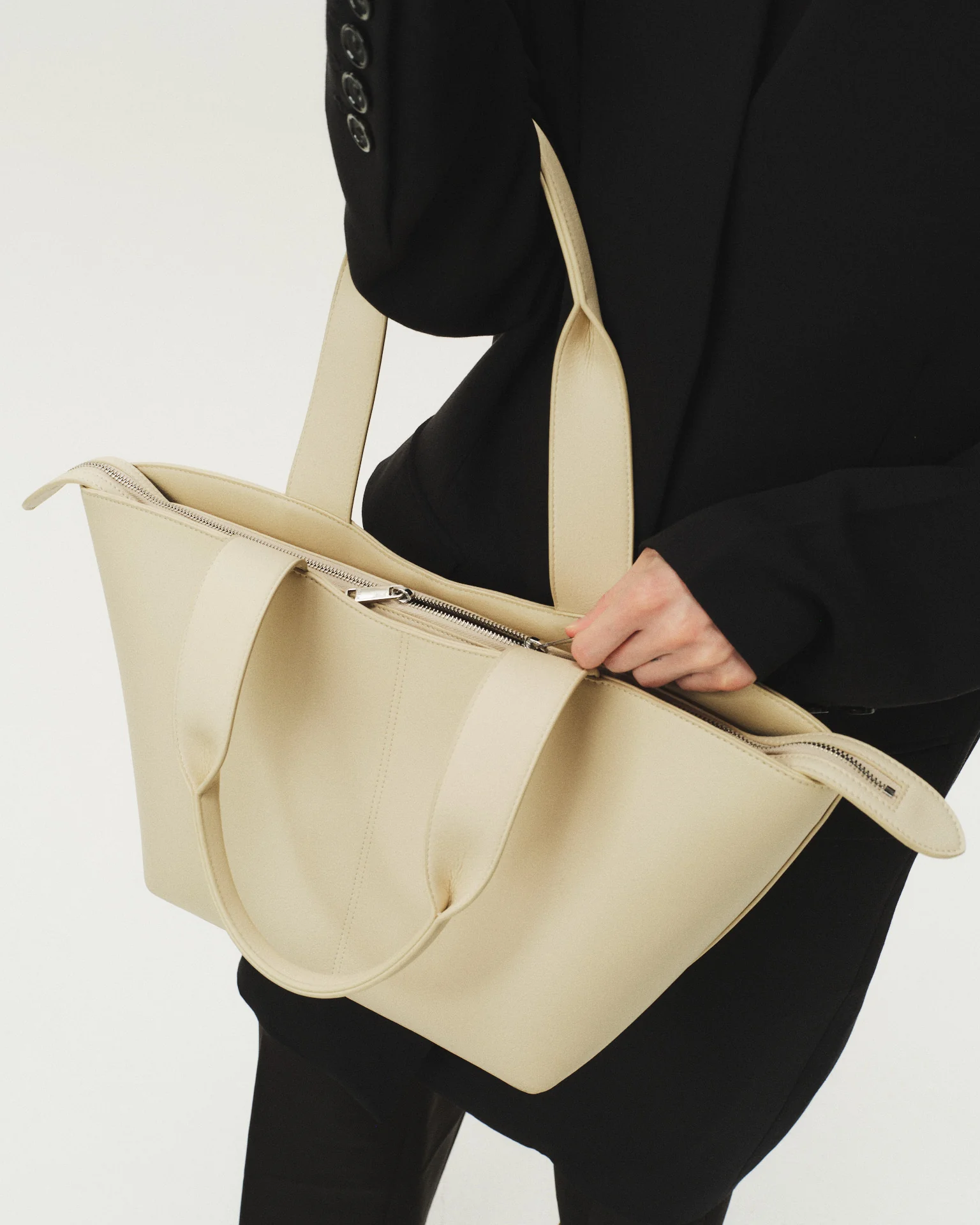 Bleecker Tote Oat - Image 6