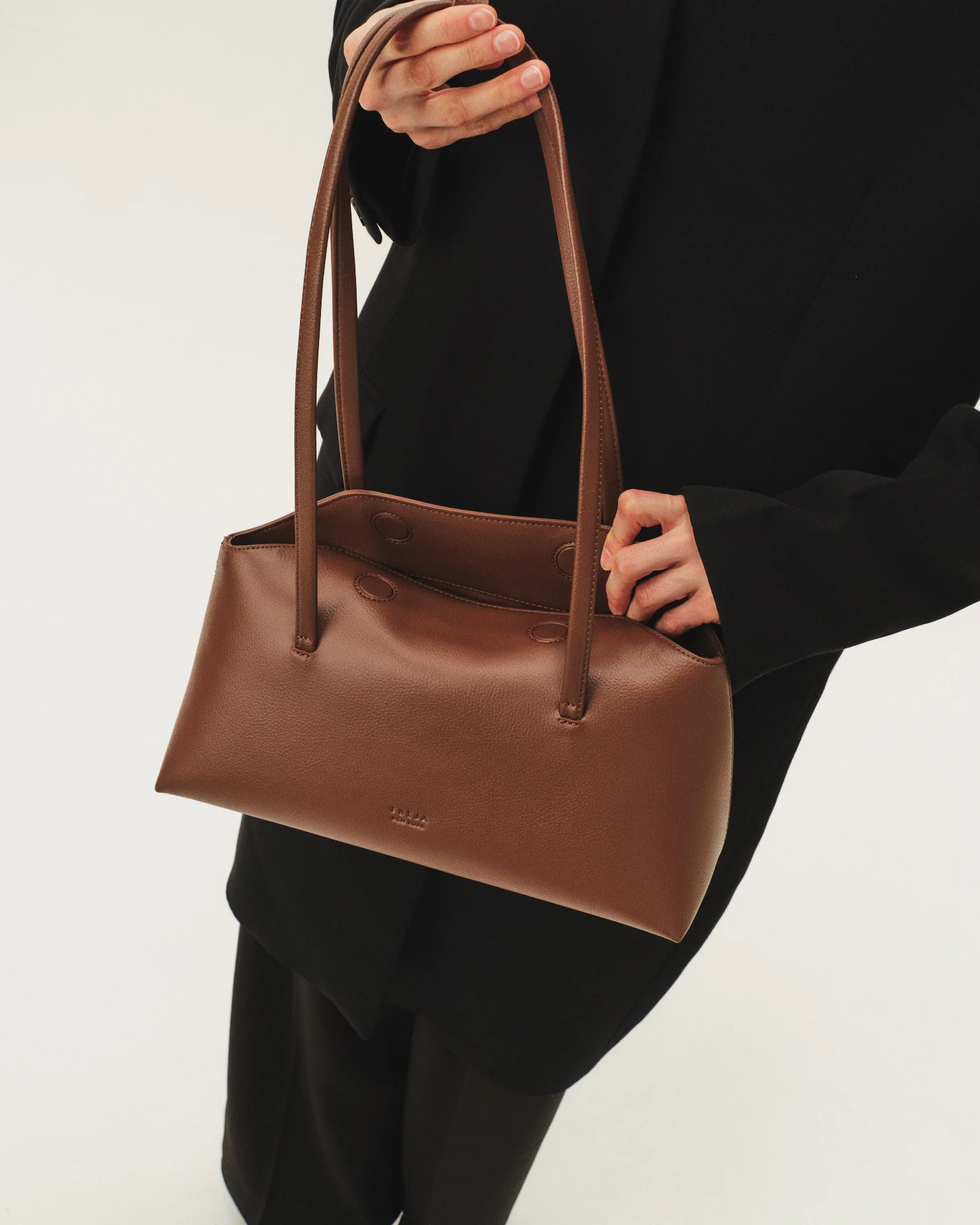 Chrystie Bag Pecan - Image 7