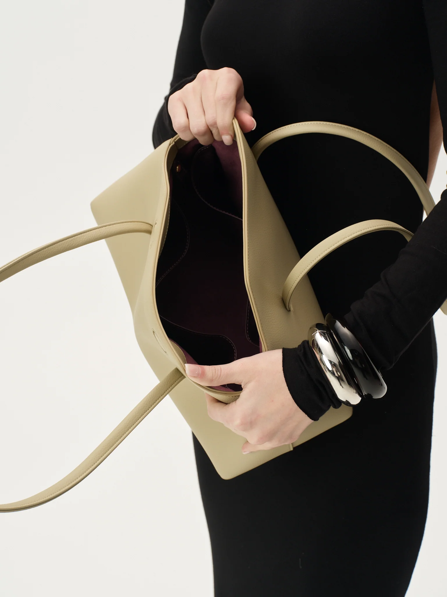 Chrystie Bag Sand - Image 7