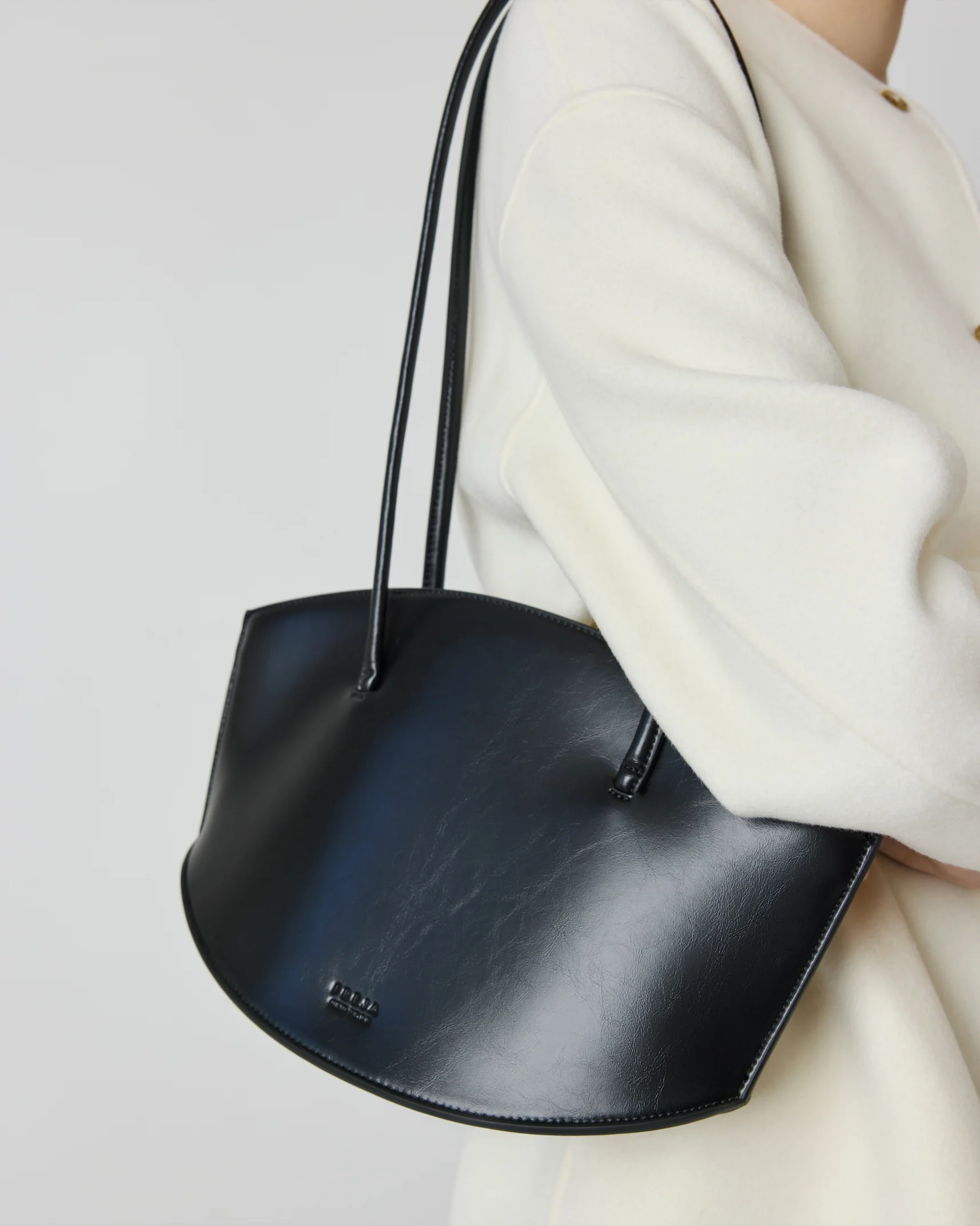 Elvie Bag Black Gloss - Image 6