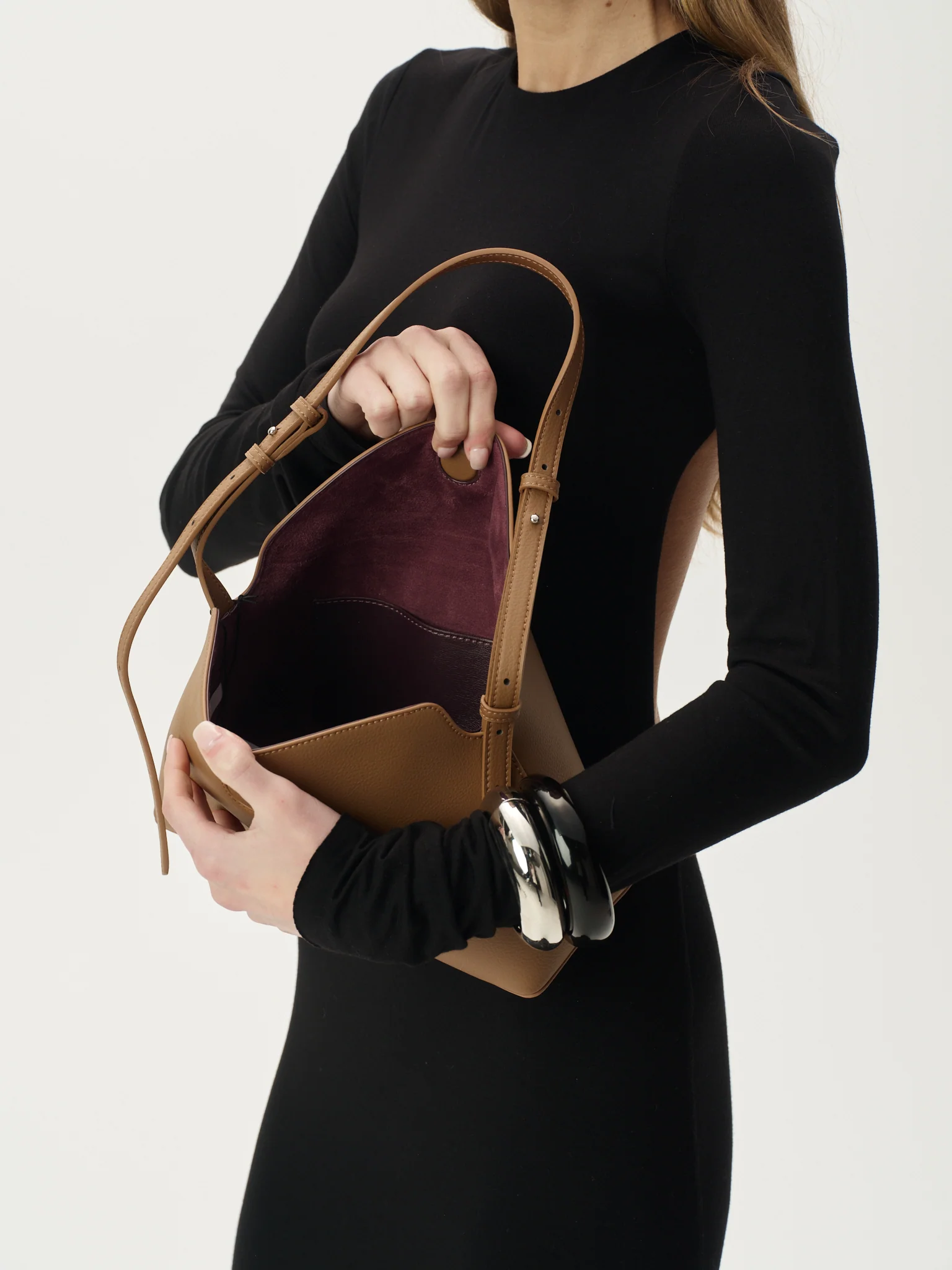 Hudson Bag Chestnut - Image 9