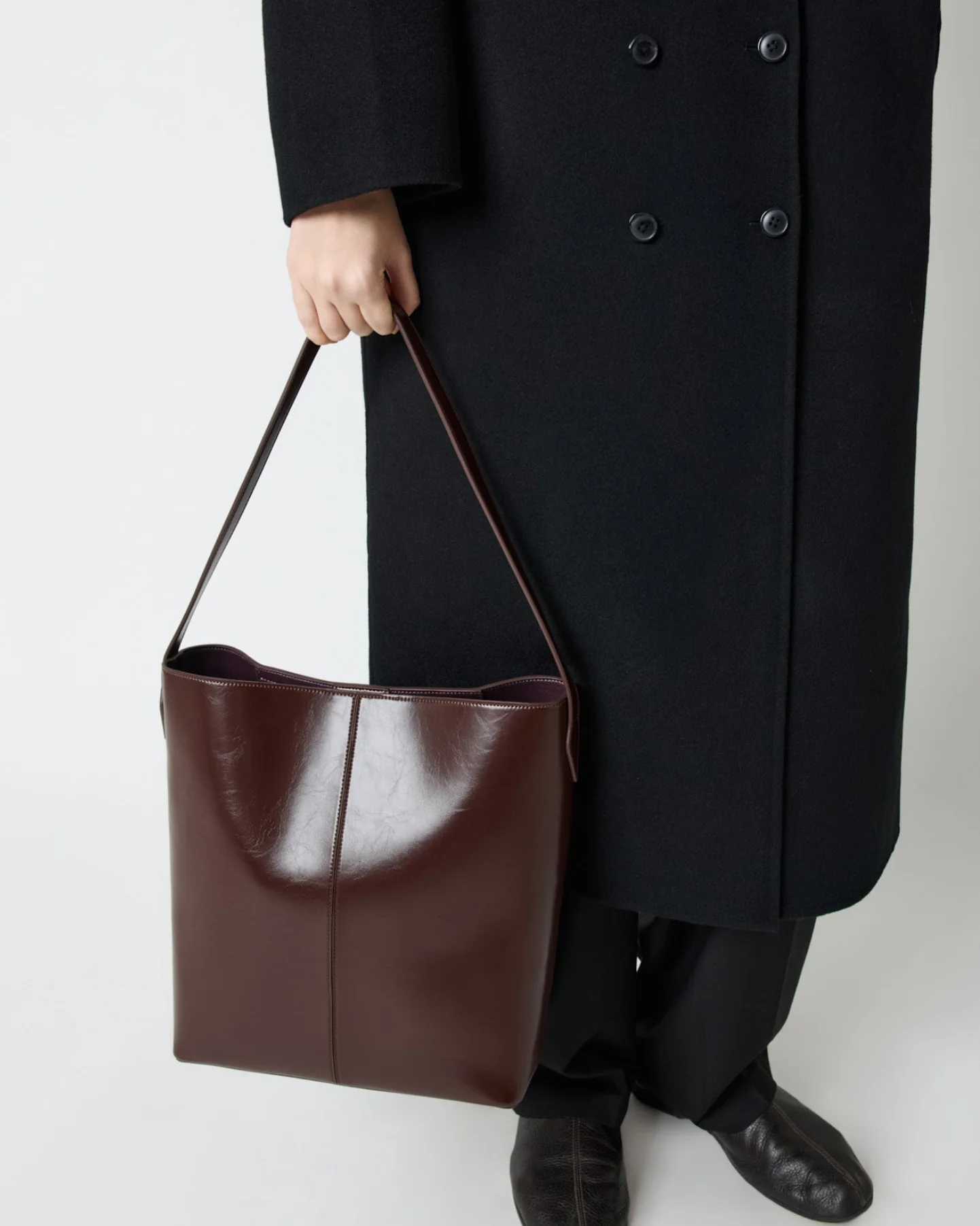 Kaia Bag Raisin Gloss - Image 4