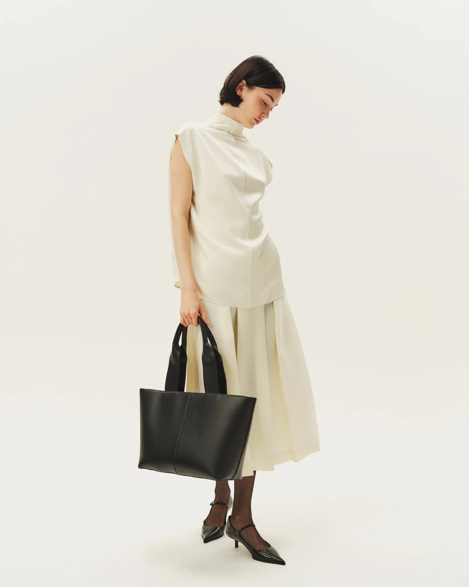 Lafayette Tote Black - Image 5