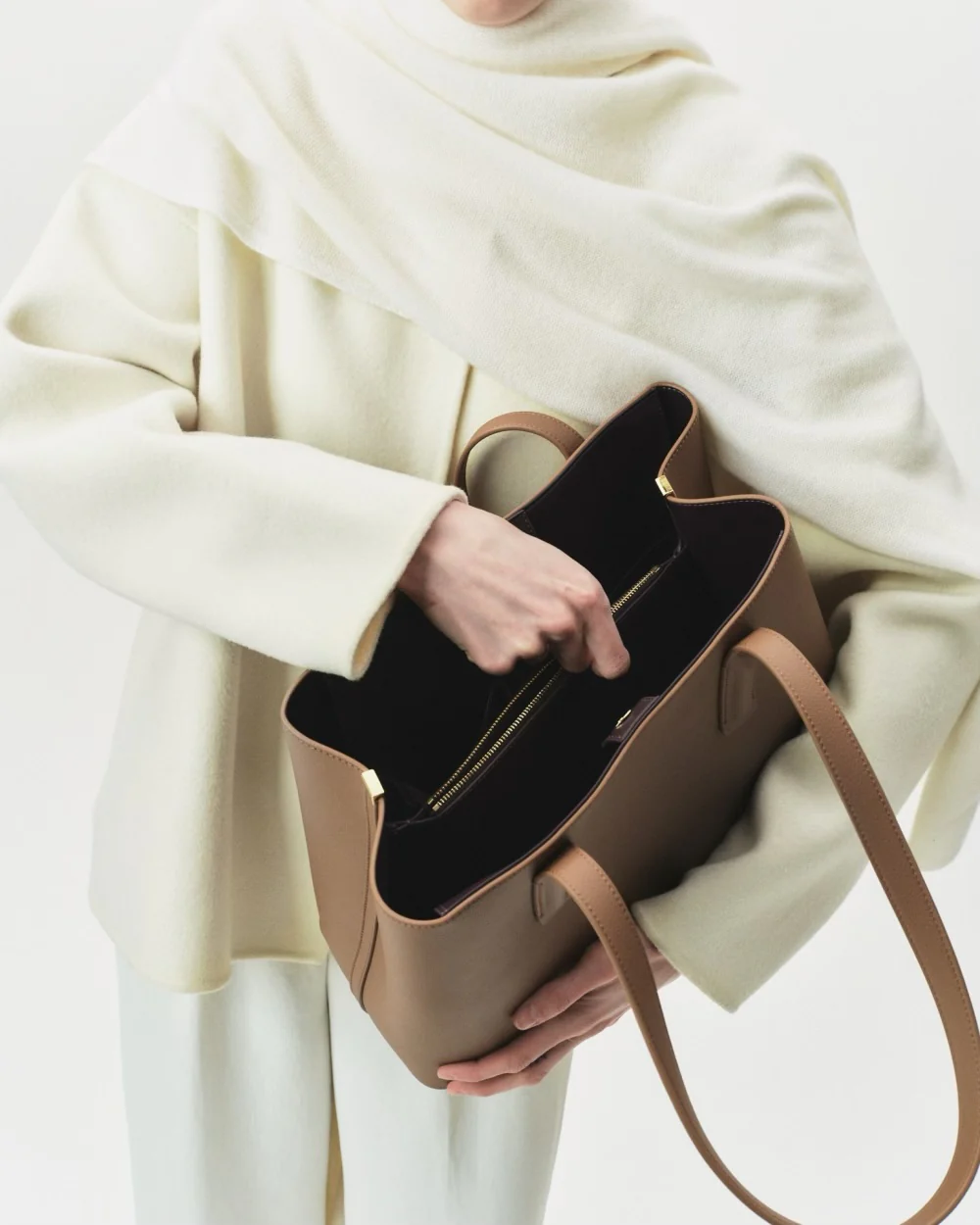 Linnea Tote Chestnut - Image 5