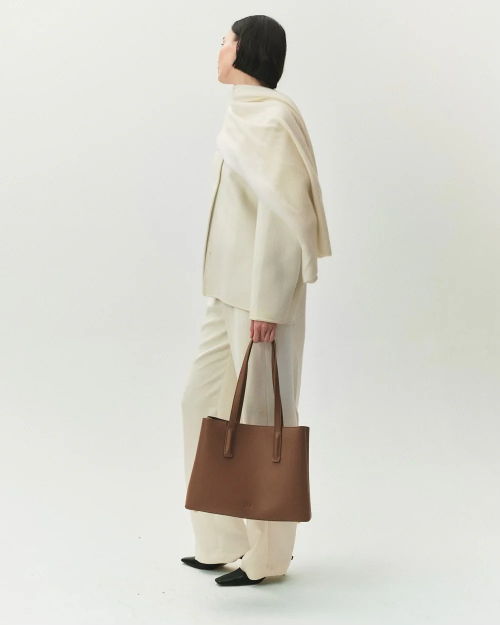 Linnea Tote Chestnut - Image 8