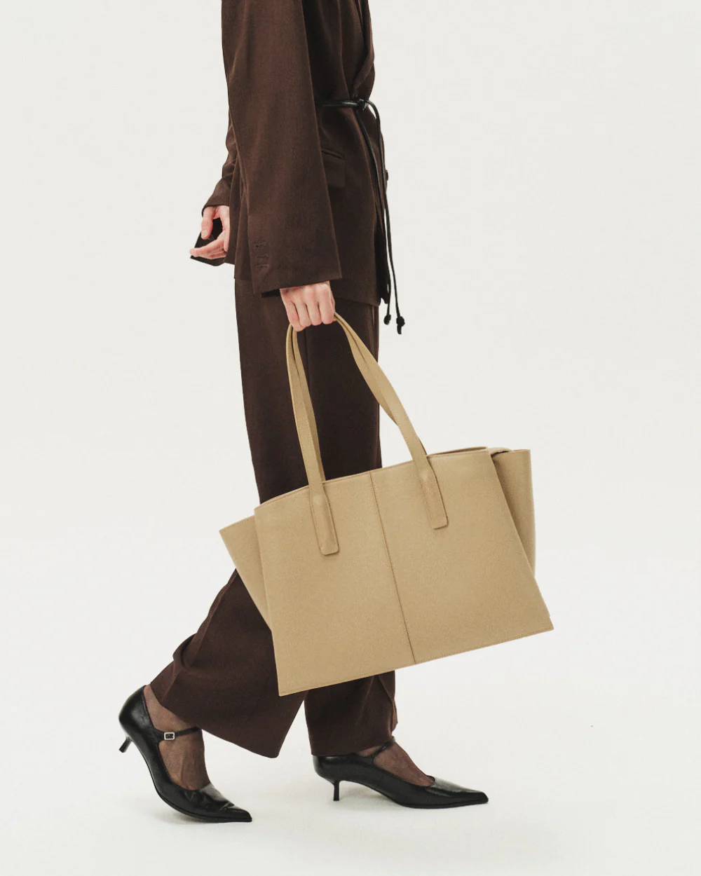 Paloma Tote Latte - Image 5